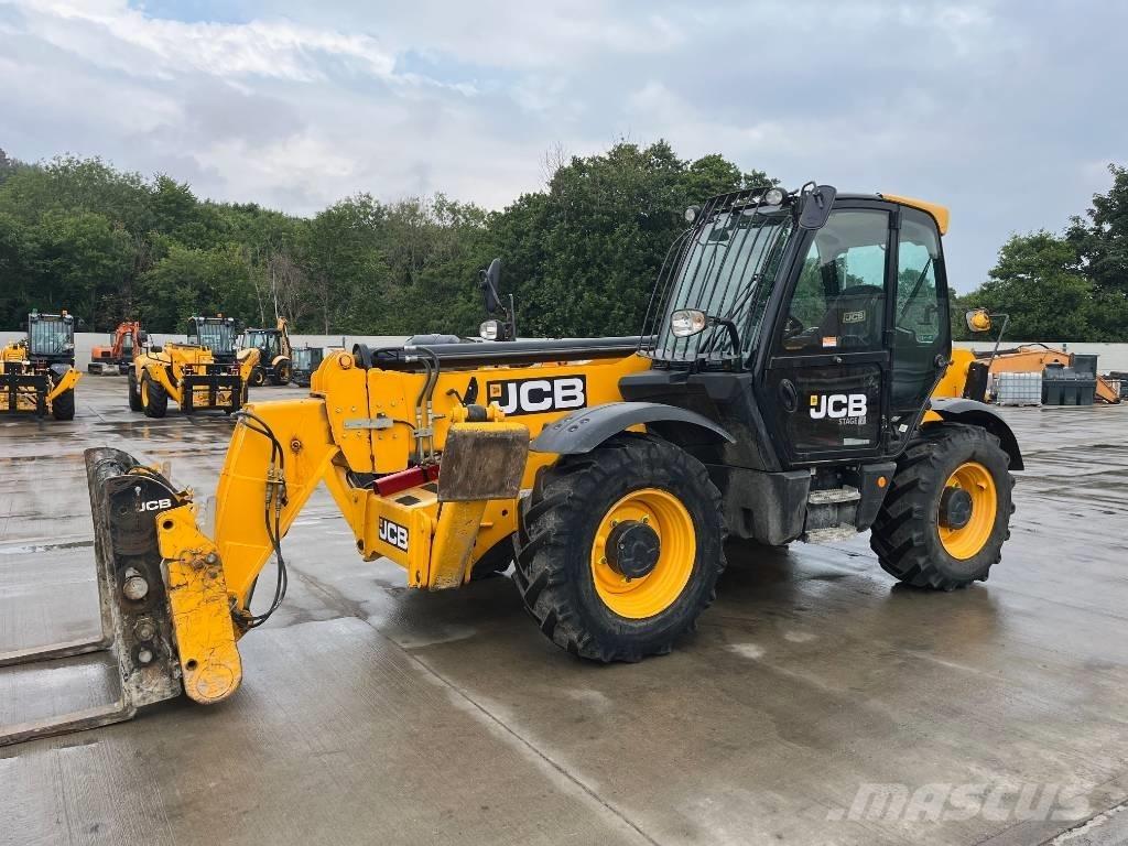 JCB 540-140 伸缩臂叉装车|叉装车