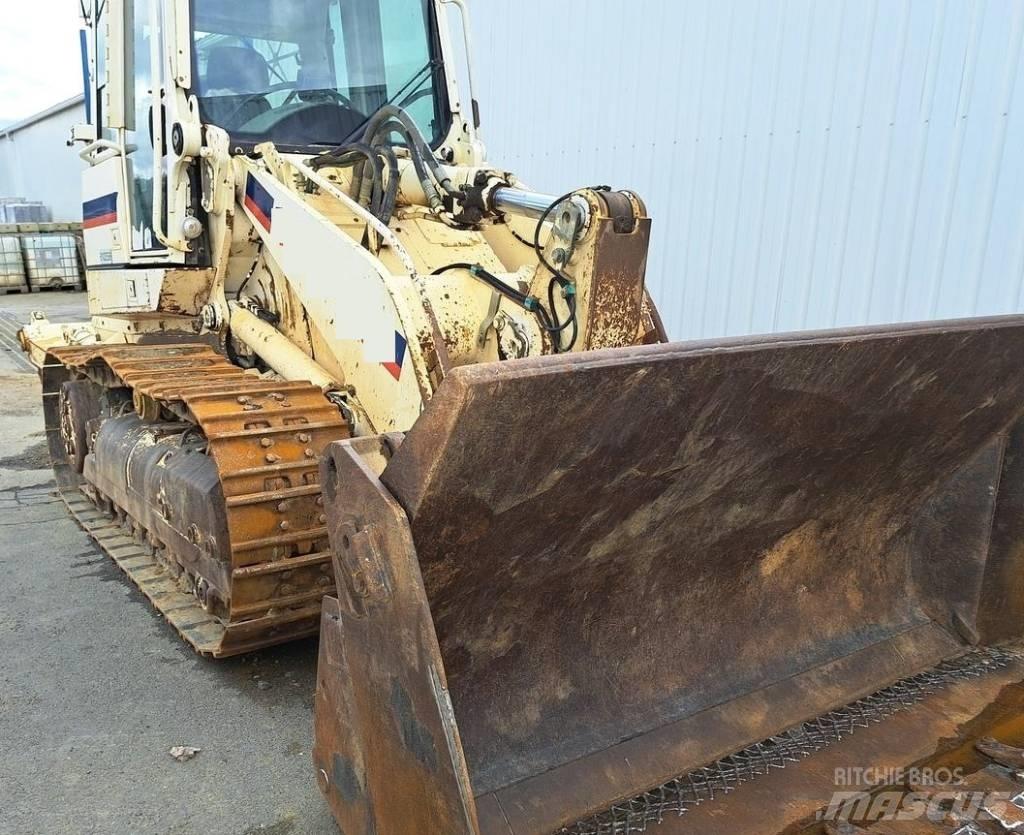 CAT 953 D 履带式装载机