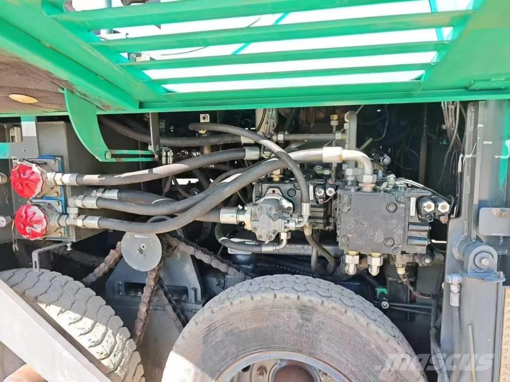 XCMG RP 453 L 沥青摊铺机