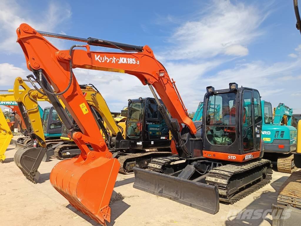 Kubota KX 185 中型挖掘机