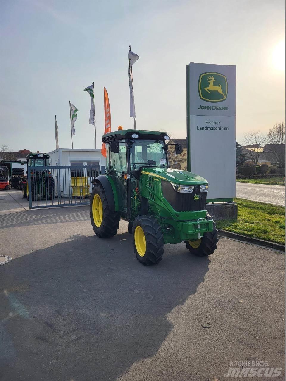John Deere 5075GN 拖拉机/农用车