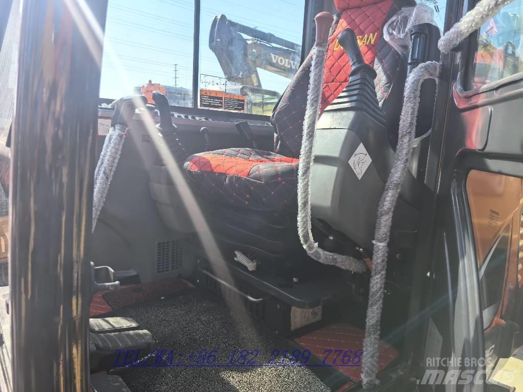 Doosan DX60 履带挖掘机