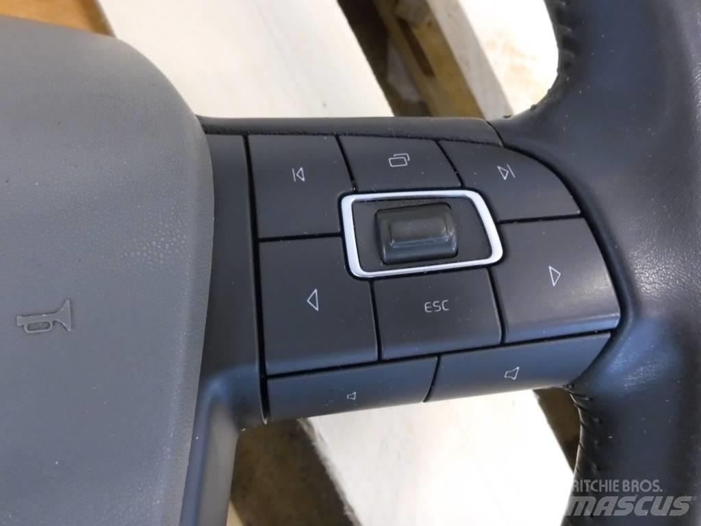 Ratt Volvo FH 驾驶室与内部