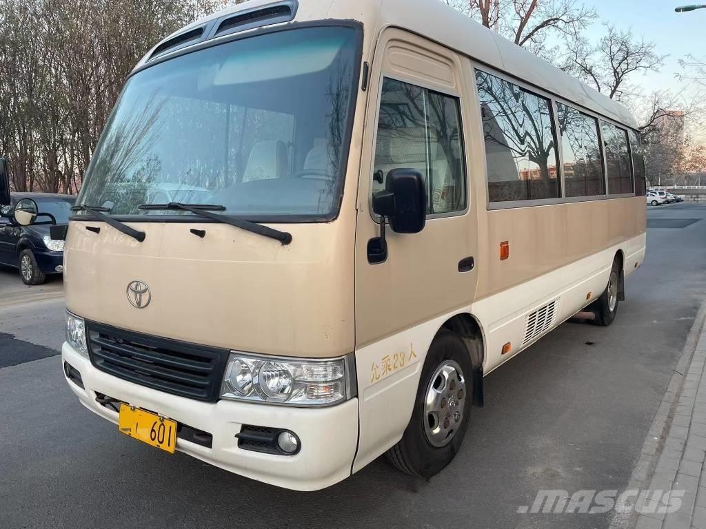 Toyota Coaster Bus 迷你巴士