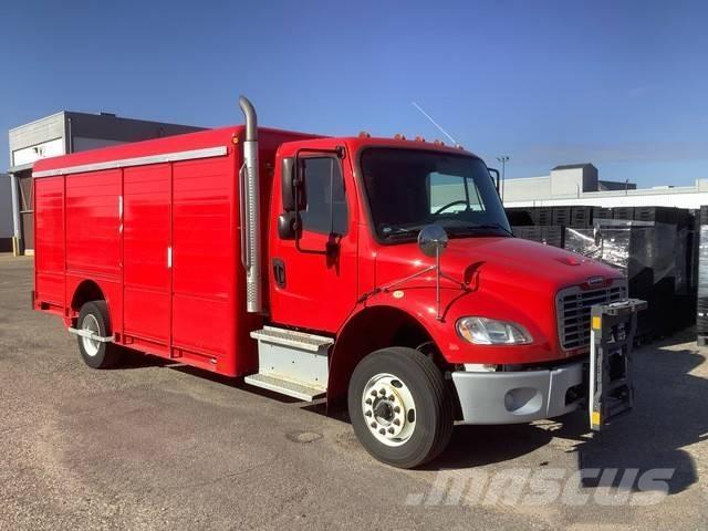 Freightliner M2 饮料运输车