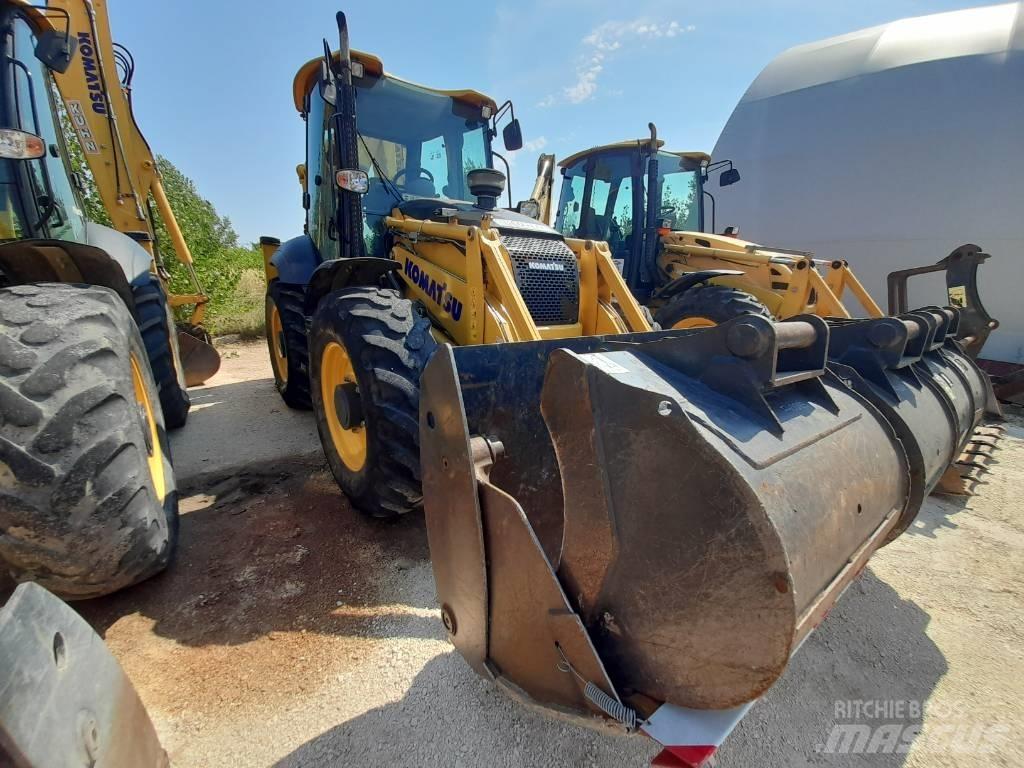Komatsu WB97S-8 反铲装载机