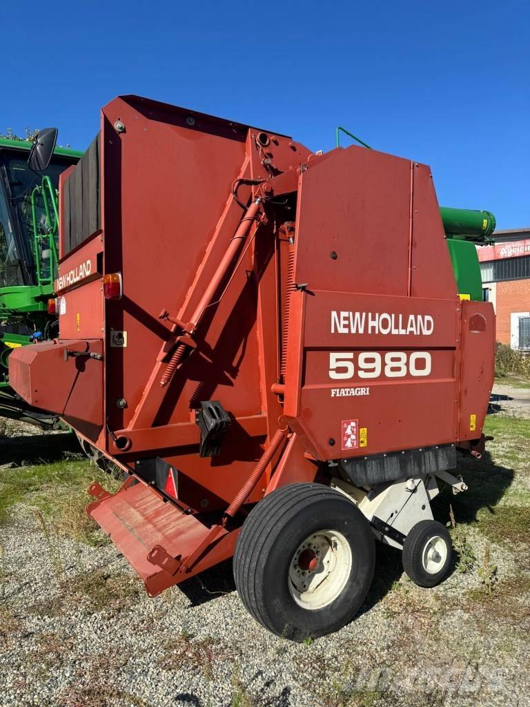 Fiatagri 5980 圆捆打捆机