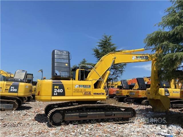 Komatsu PC240-8 履带挖掘机