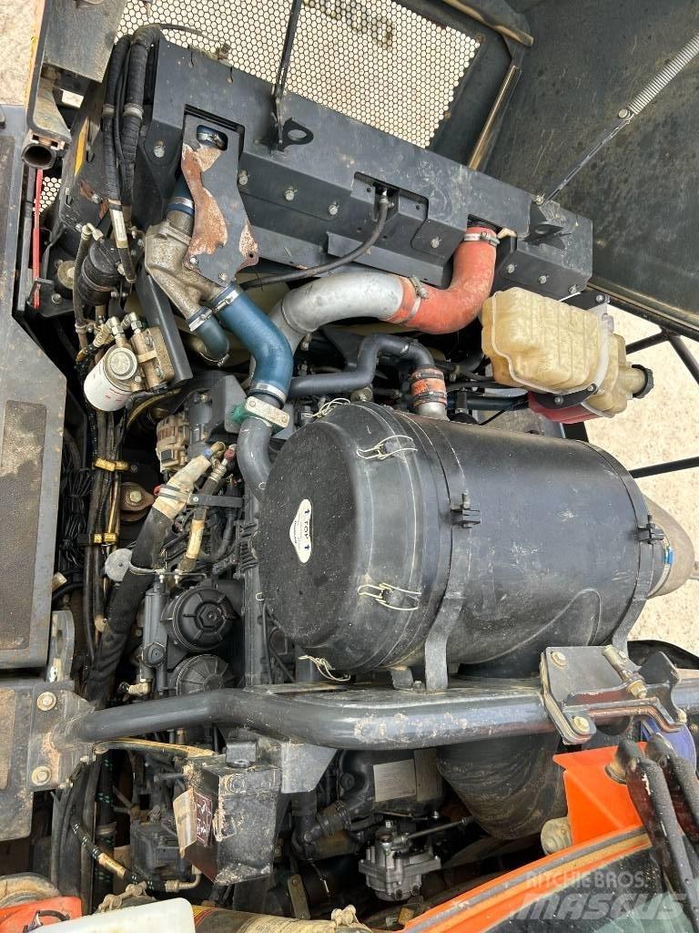 Doosan DA30 铰接式自卸车