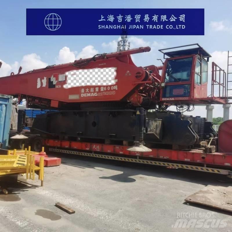 Demag CC 2800 履带起重机