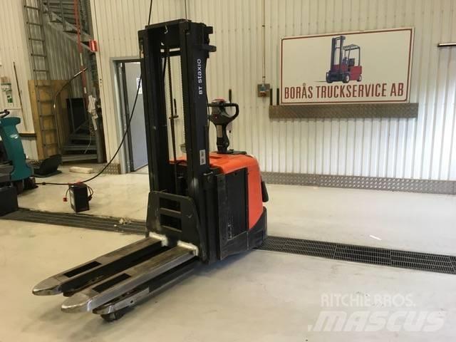 BT SPE 160 L 手推堆垛车