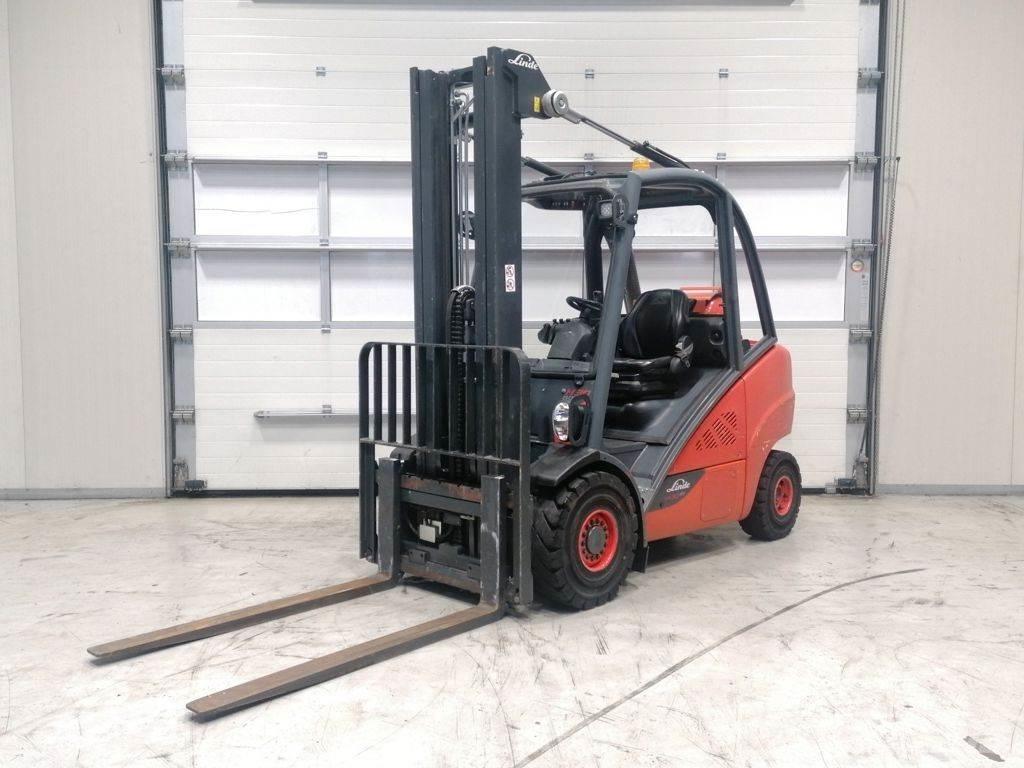 Linde H30T-02 天然气叉车