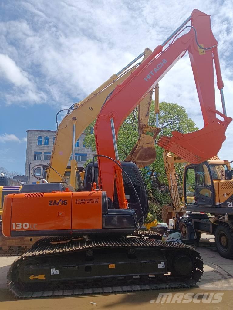 Hitachi ZX130LC 履带挖掘机