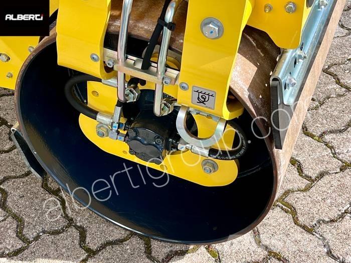 Bomag BW 100 AD M-5 双轮压路机