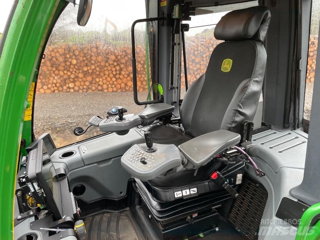 John Deere 1170G 8WD 收割机