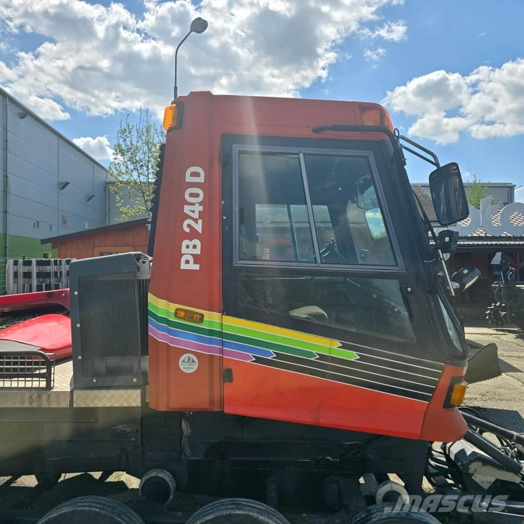 Kässbohrer PB 240 铲雪车