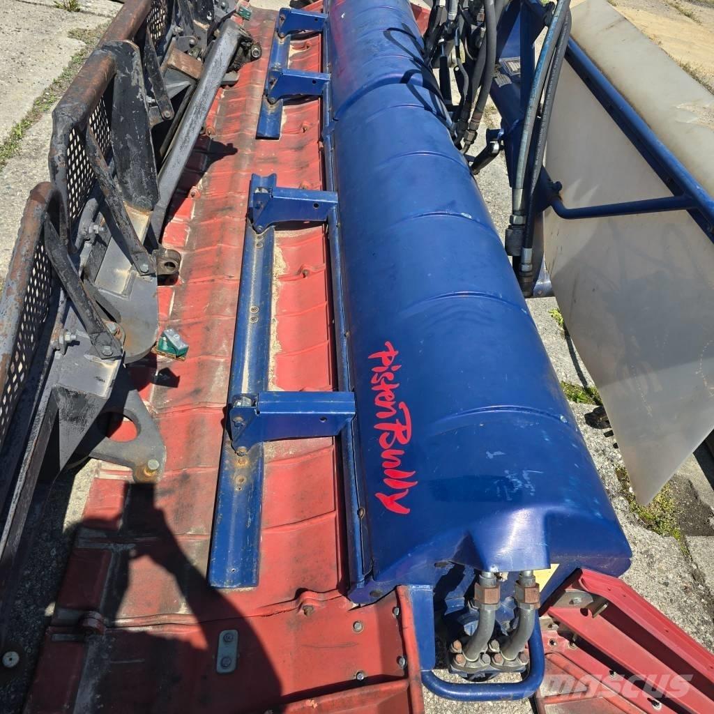 Kässbohrer PB 240 铲雪车
