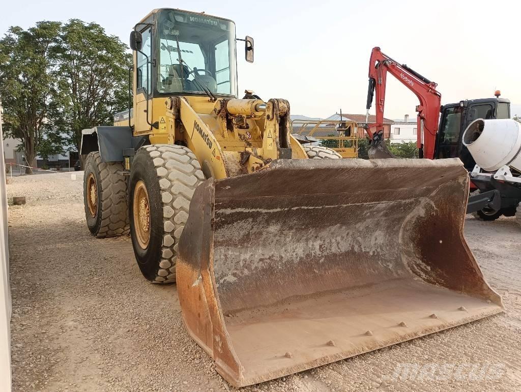 Komatsu WA 270 轮式装载机
