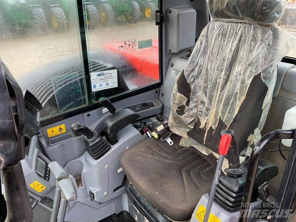 KUBOTA KX080 中型挖掘机