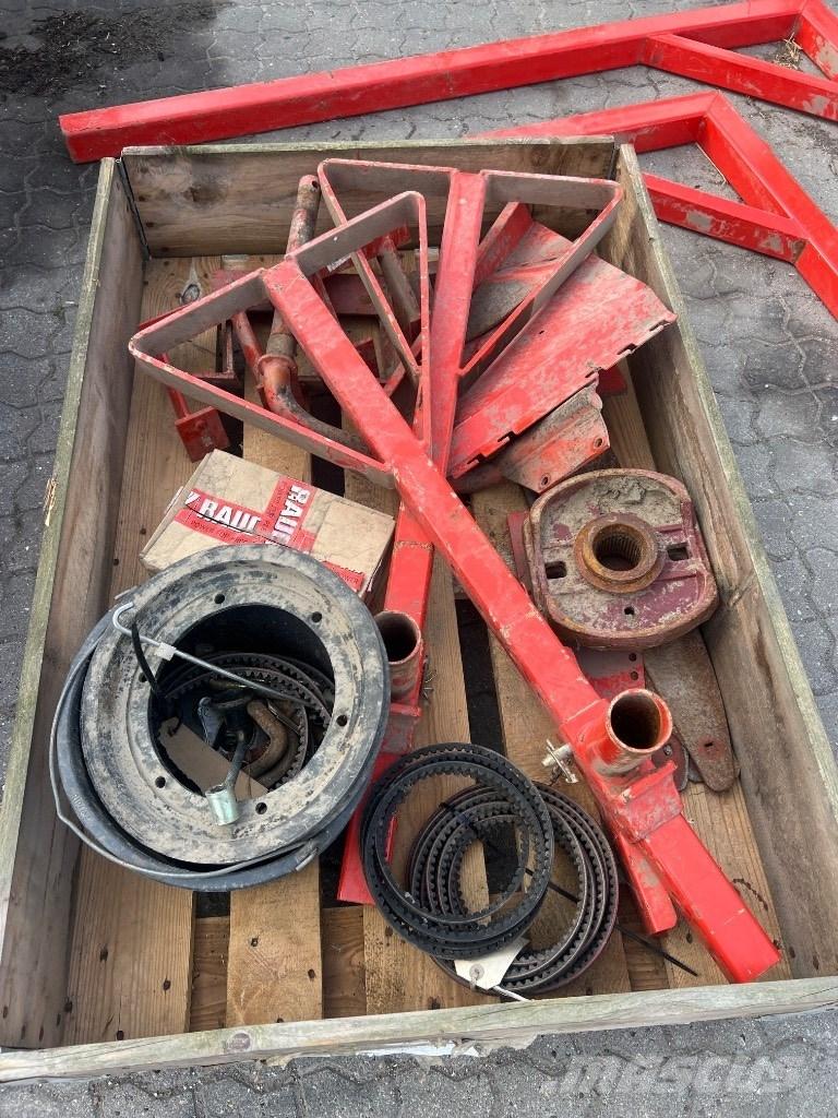 Kuhn HR 4004 D 多功能条播机