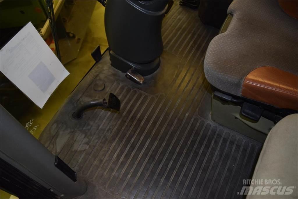 CLAAS Jaguar 850 自走式青贮饲料收割机
