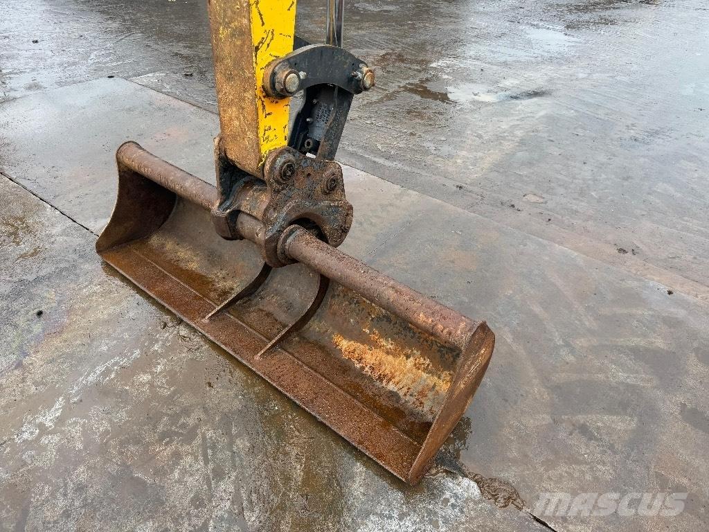 Bobcat E 50 EM 小型挖掘机