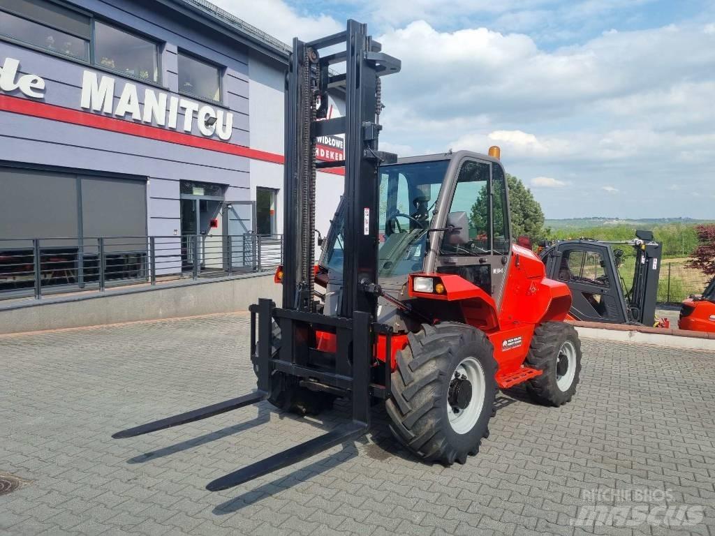 Manitou M30-4 越野叉车|叉装车