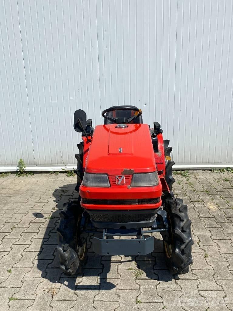 Yanmar KE-3 小型拖拉机