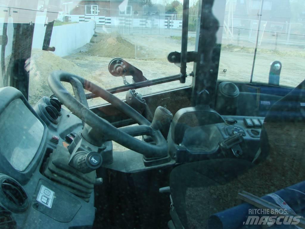 Kubota R 082 轮式装载机