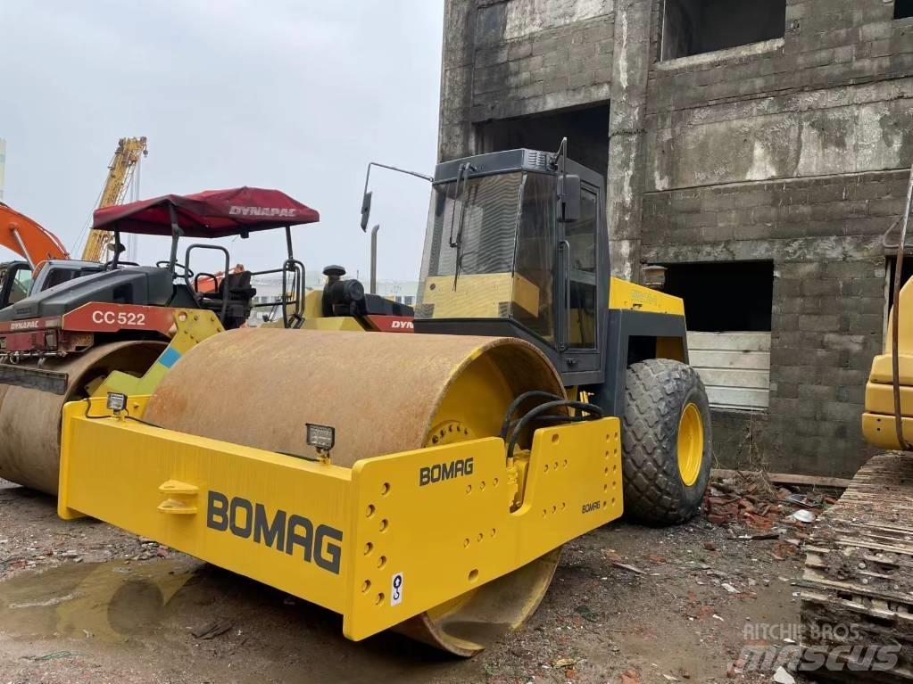 Bomag BW 217 单轮压路机