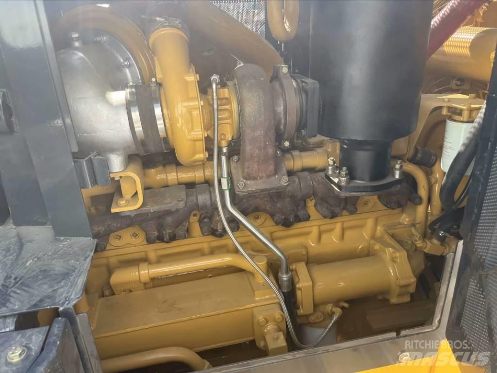 Shantui SD 22 履带式推土机