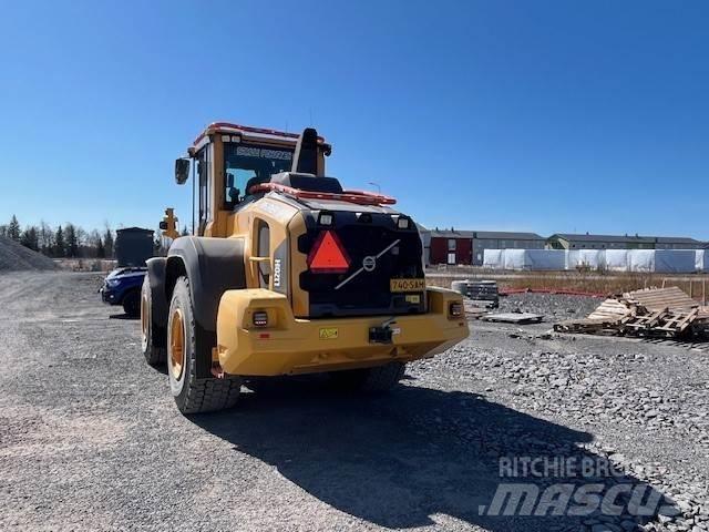 Volvo L 120 H 轮式装载机