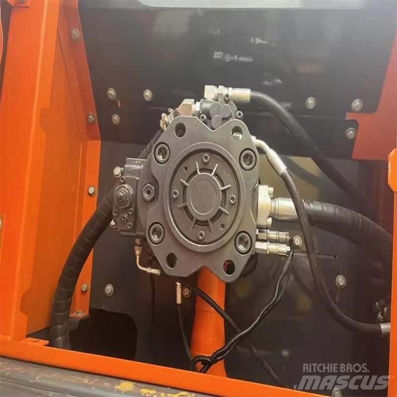 Doosan DX 300 LC-9C 履带挖掘机