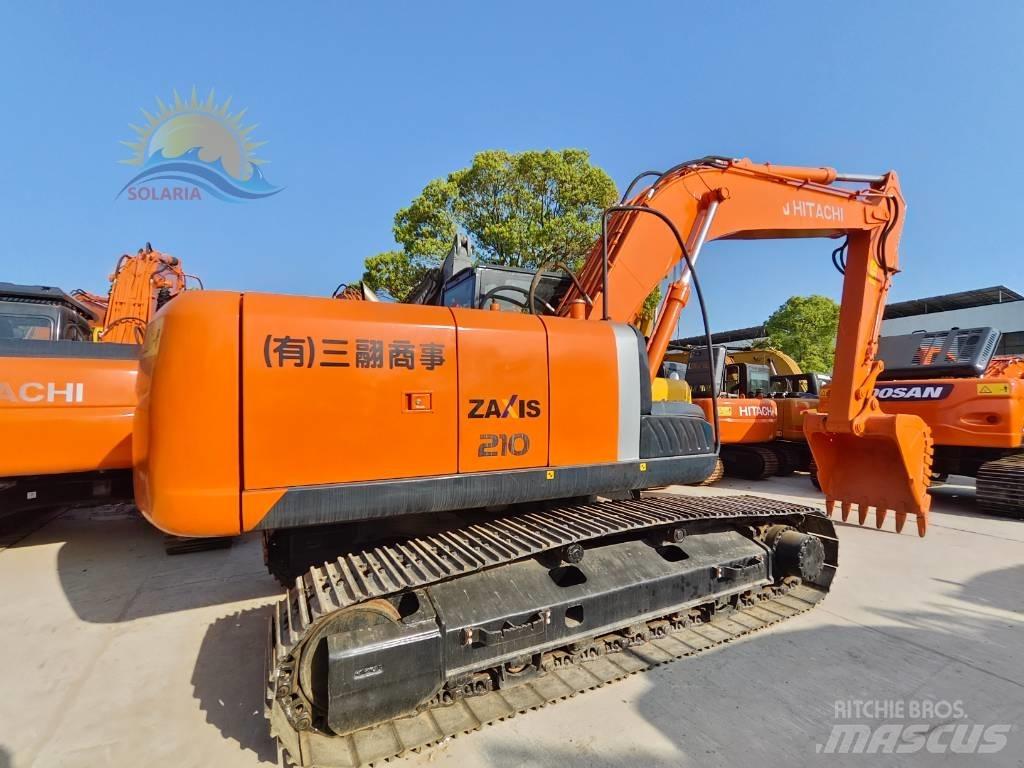 Hitachi ZX 210 履带挖掘机