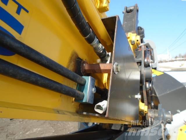Komatsu PC138USCL-11 收割机