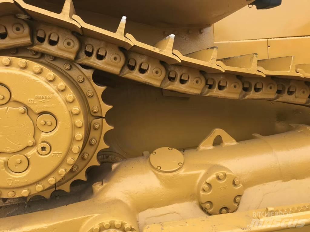CAT D8R 履带式推土机