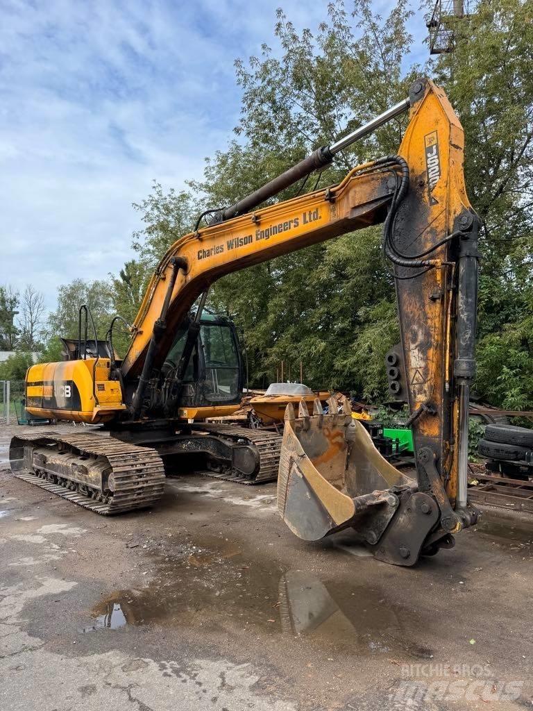 JCB JS 220 LC 履带挖掘机