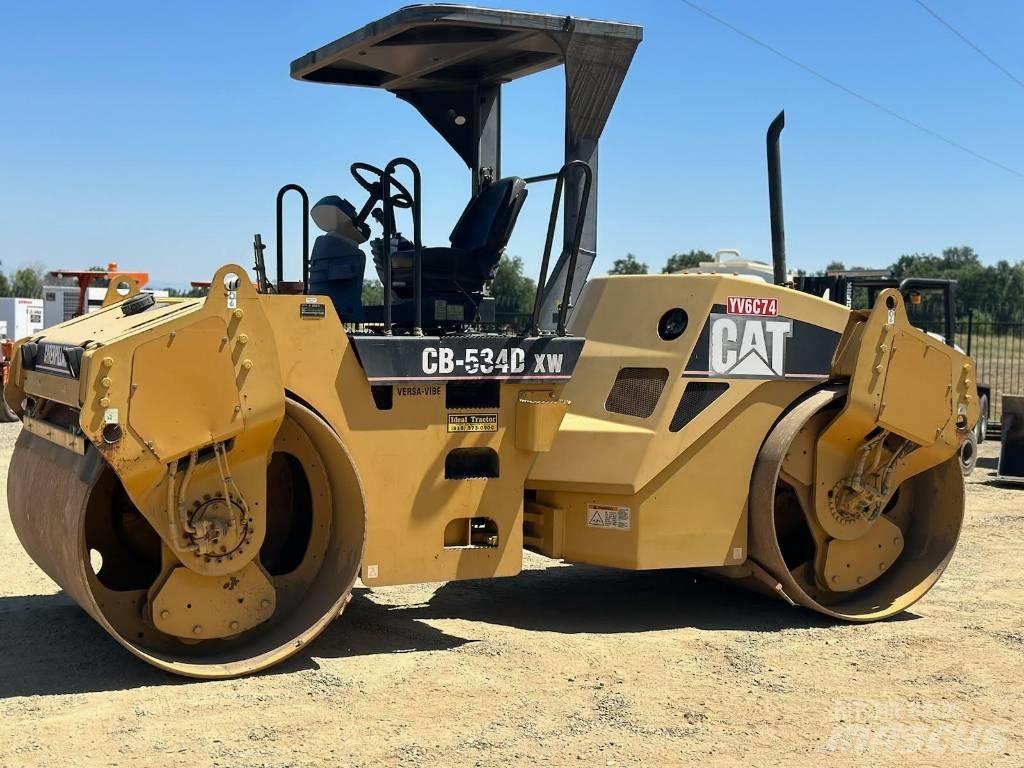 CAT CB 534 DXW 双轮压路机