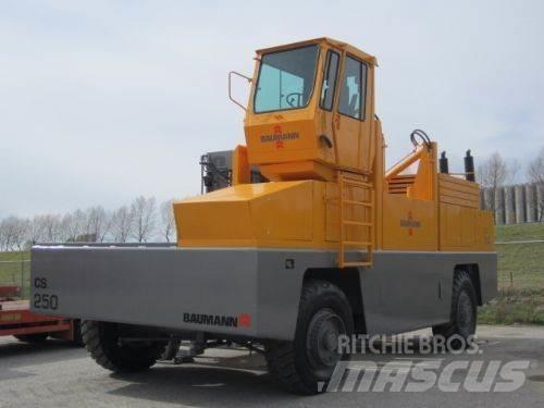 Baumann CS250 侧卸式铲车