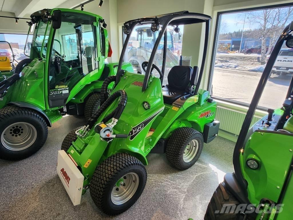Avant 423 滑移装载机