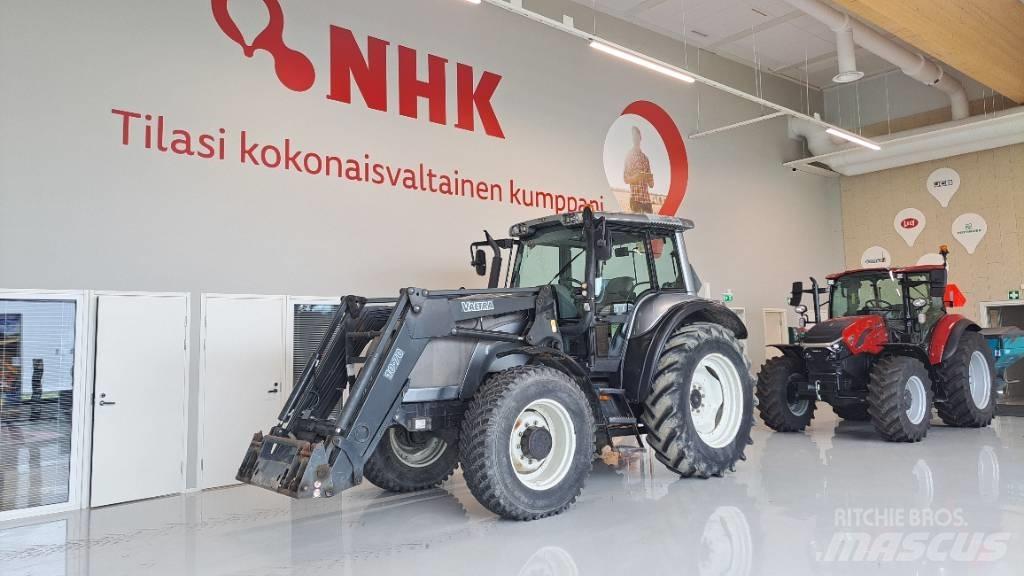 Valtra M 130 拖拉机/农用车