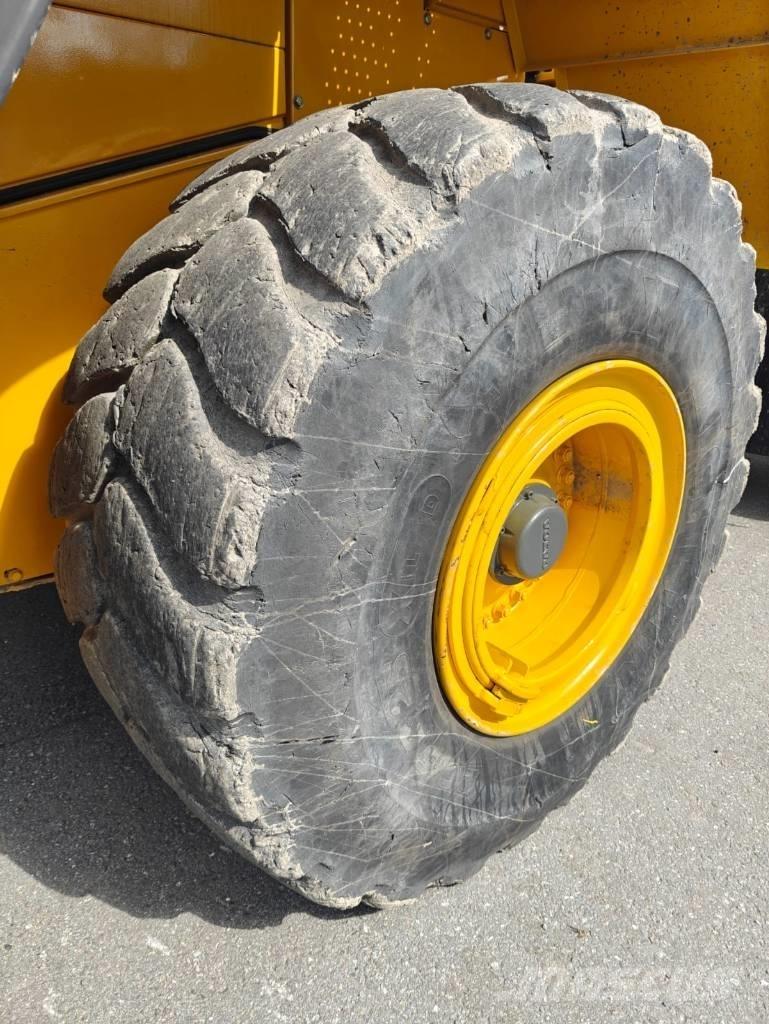 Volvo L 180 E 轮式装载机