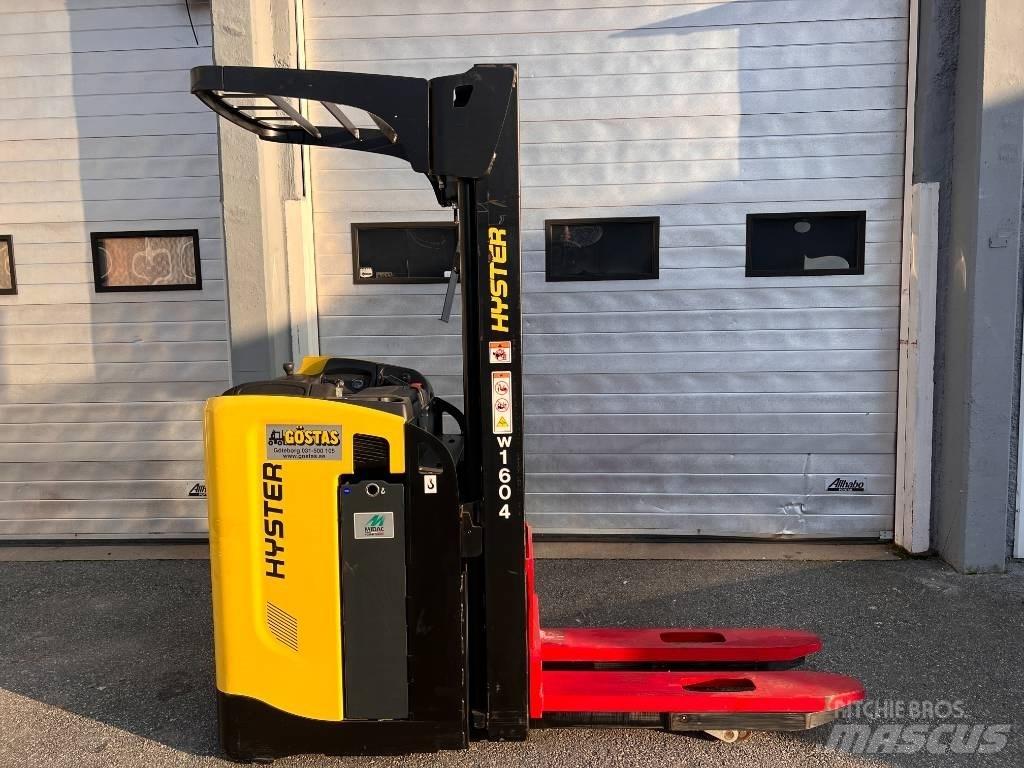 Hyster RS1.6 行走式堆垛机