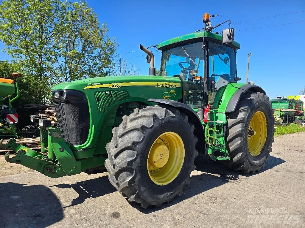 John Deere 8320 拖拉机/农用车