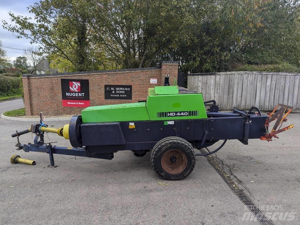 Deutz-Fahr HD 440 方捆打捆机