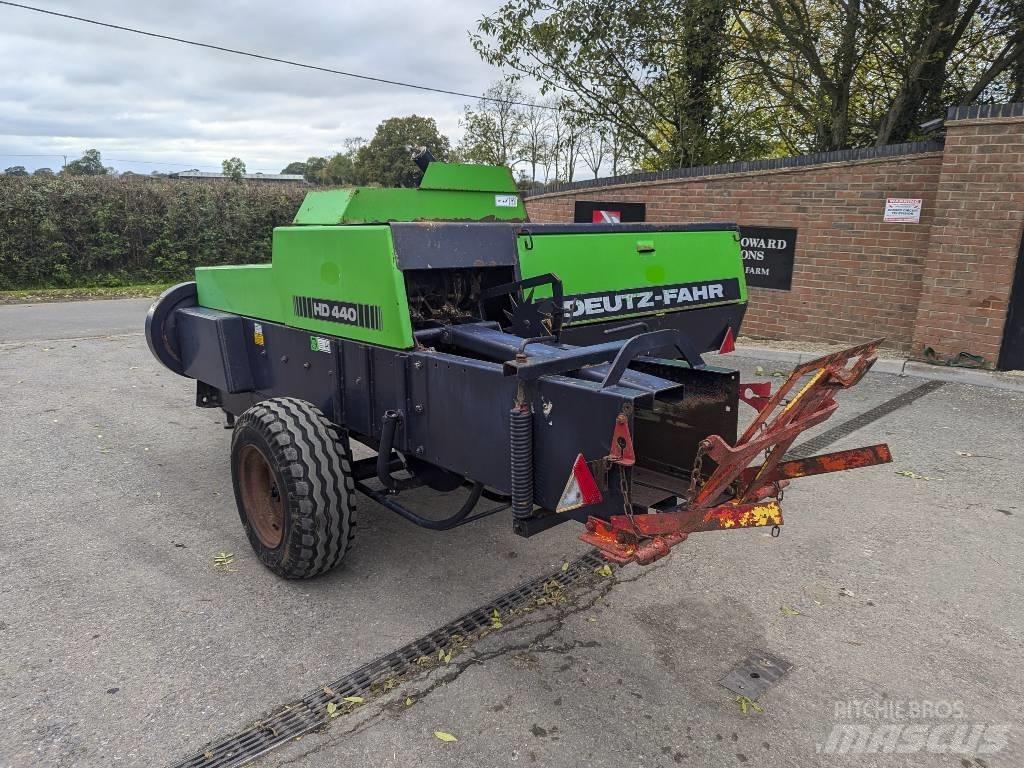 Deutz-Fahr HD 440 方捆打捆机