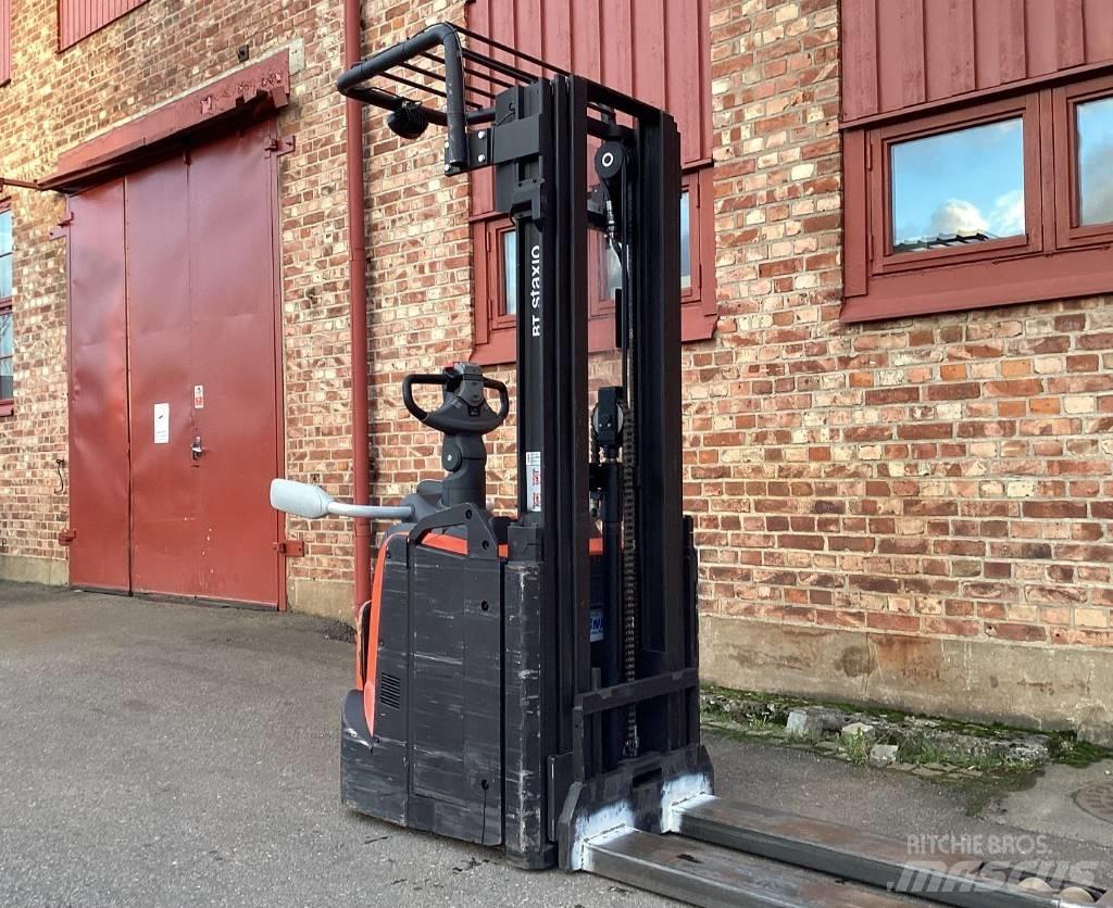 BT SPE 120 L 手推堆垛车