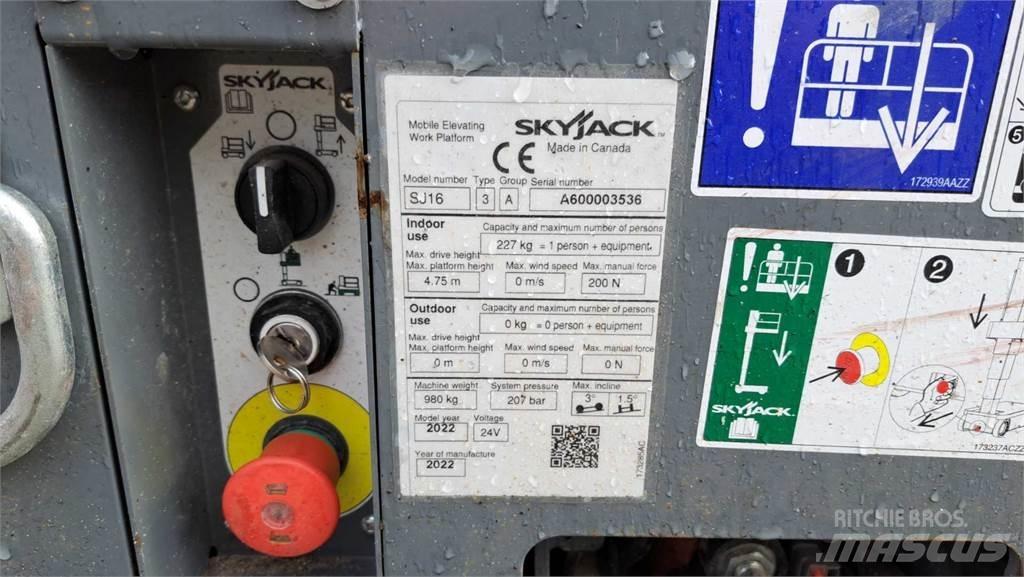SkyJack SJ16 其他升降机和高空作业平台
