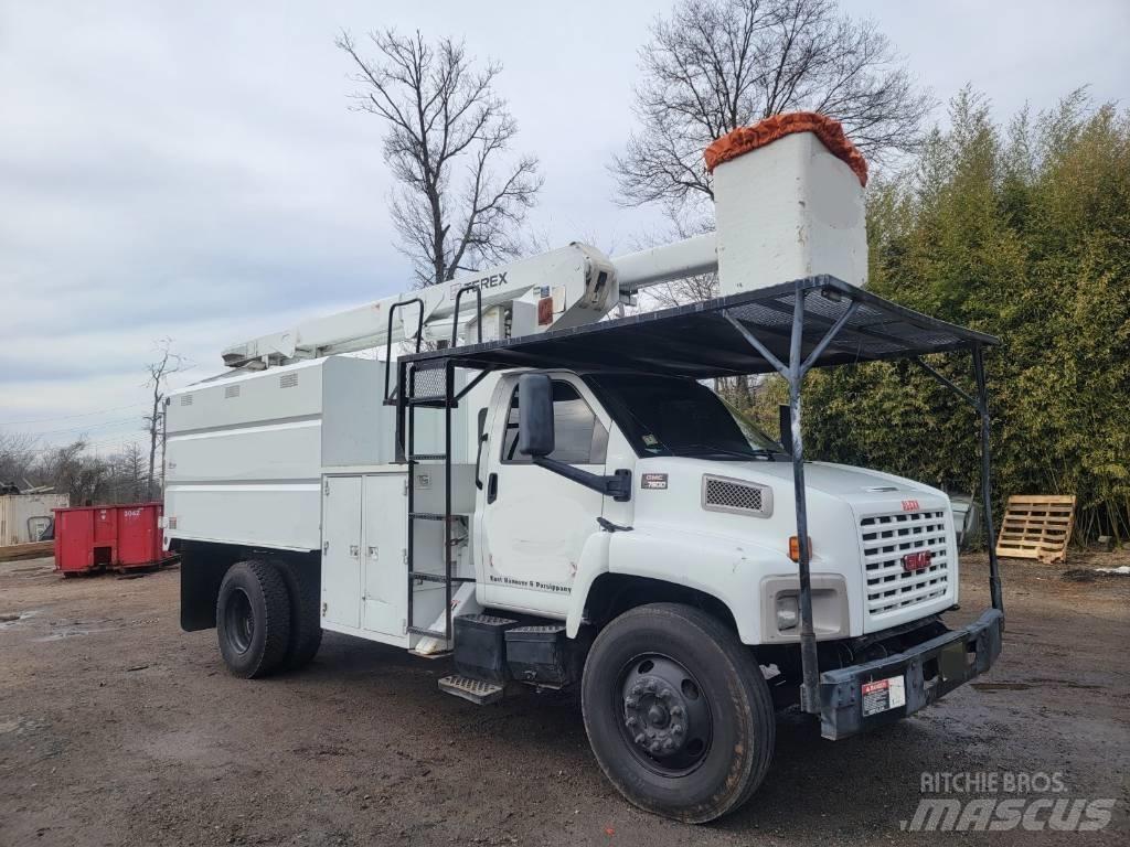 GMC C7500 车载式高空作业车