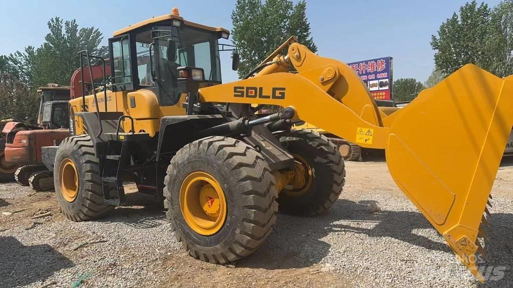 SDLG 956L 轮式装载机